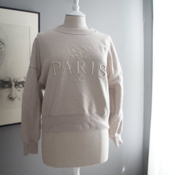 Abercrombie & Fitch Soft AF Embroidered Beige Oatmeal Paris Sweatshirt Size M - Picture 3 of 15